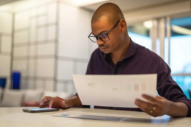 3. Cadre légal et références au Code du travail L2315-18 pour la formation SSCT L2315-63 pour la formation économique Nombreux articles R pour les modalités pratiques (R2315-8 à R2315-22)