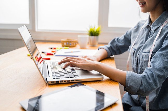Formats et flexibilité Sessions en présentiel, distanciel ou mixte. Intra-entreprise possible directement dans les locaux ou sur site. Adaptation des contenus aux secteurs d'activité spécifiques (BTP, collectivités, h&ocirc;pital...).