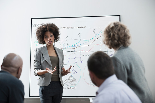 6. Objectifs pédagogiques Détection et prévention des risques professionnels Capacité d'analyse des conditions de travail Connaissances économiques, budgétaires et comptables Compréhension du r&ocirc;le d'alerte du CSE Lecture des comptes et restructurations